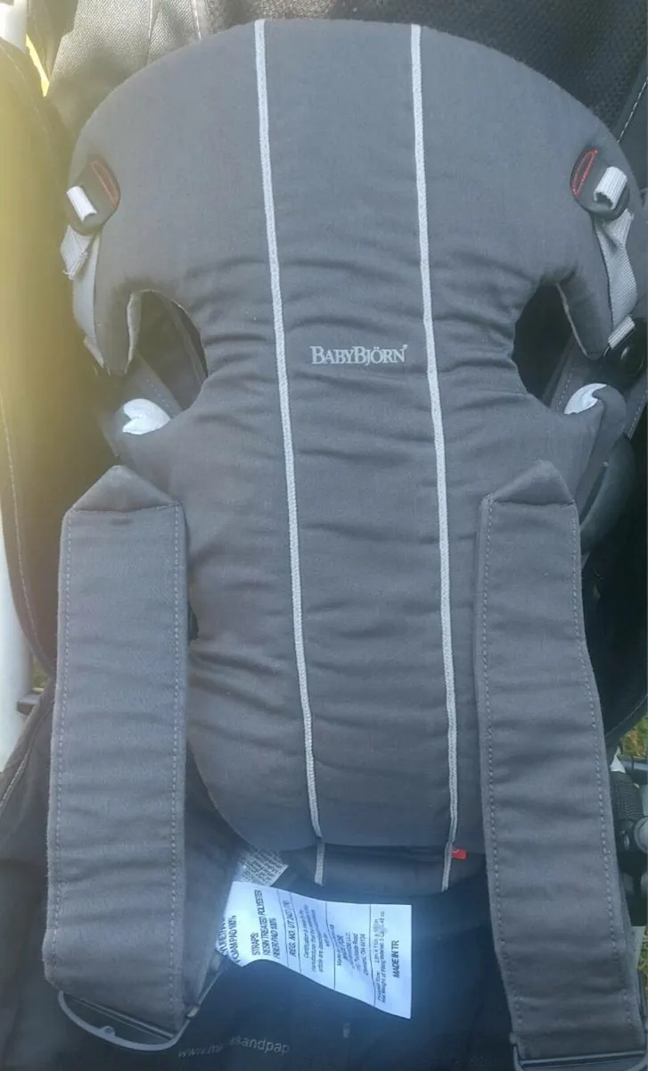 Babybjorn carrier - Image 1