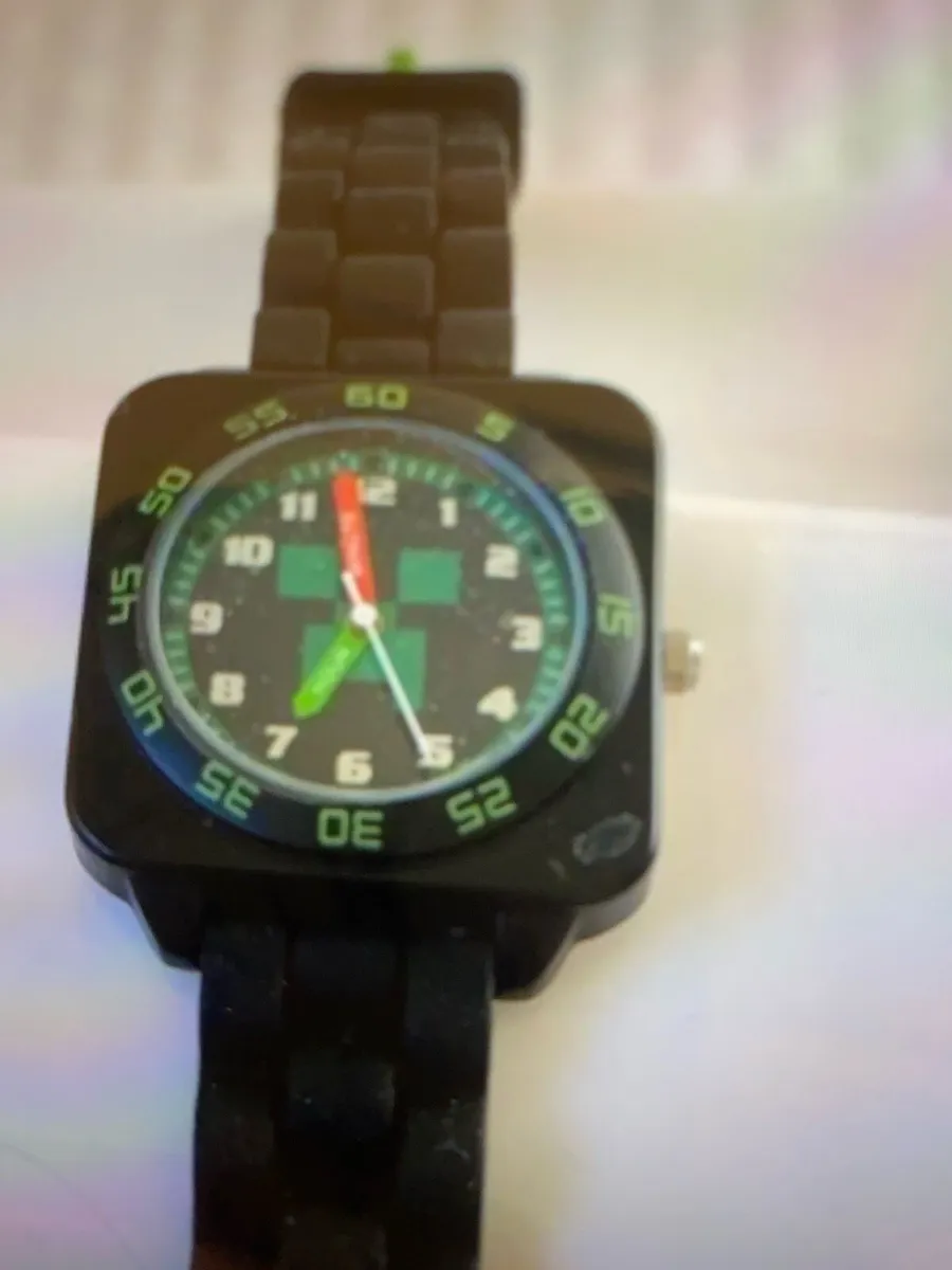 Minecraft kids watch - Image 1