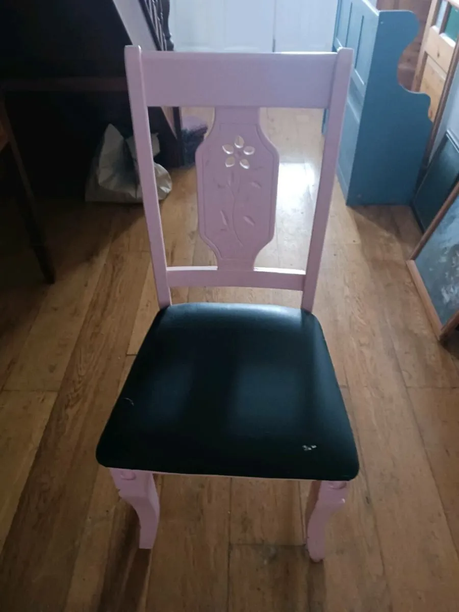 4 kitchen chairs