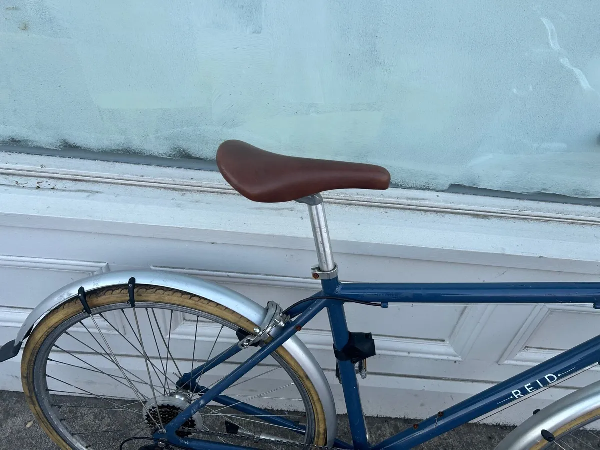 Raid hybrid bike ❗️Open 7 days ❗️ - Image 4