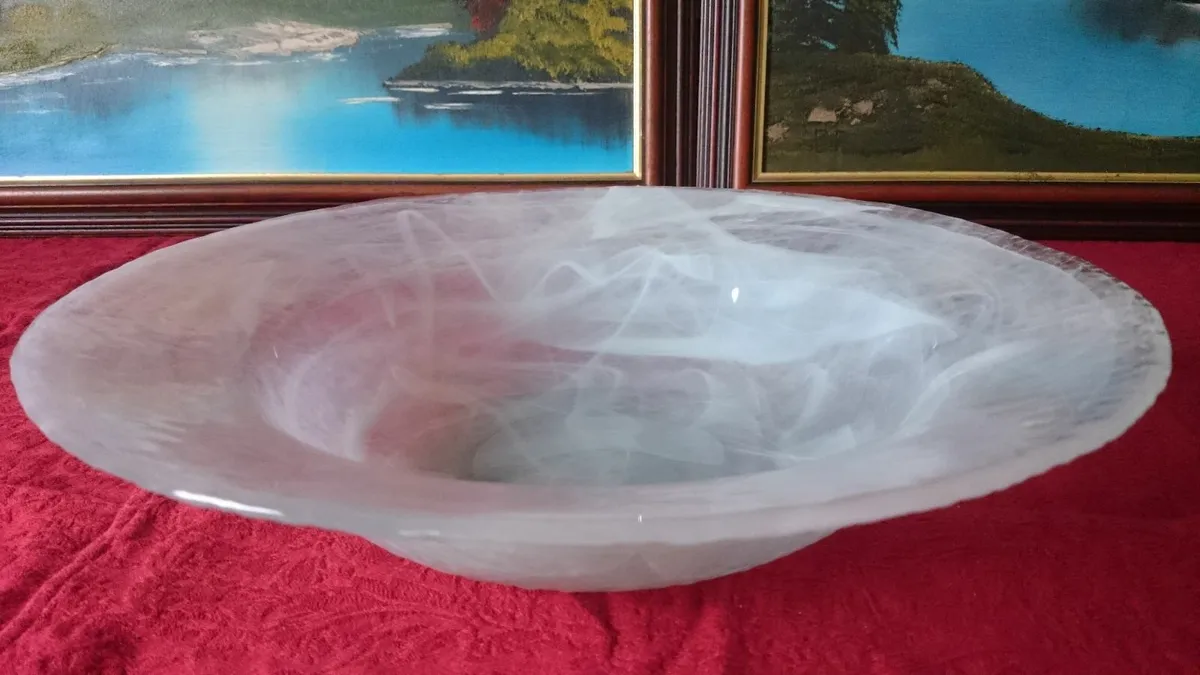 15.25" Wide Murano Style Glass Centerpiece Bowl - Image 4
