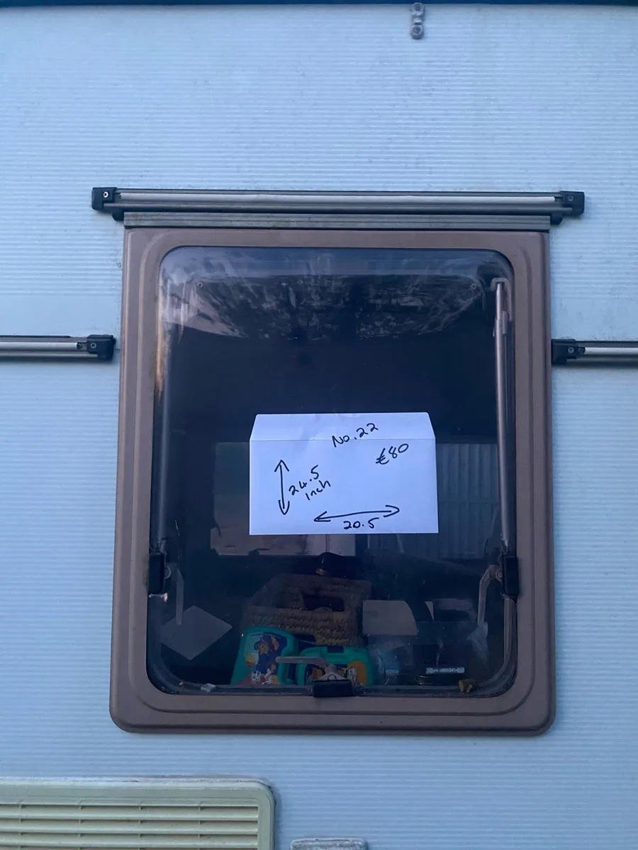 Caravan / camper van windows & parts - Image 3