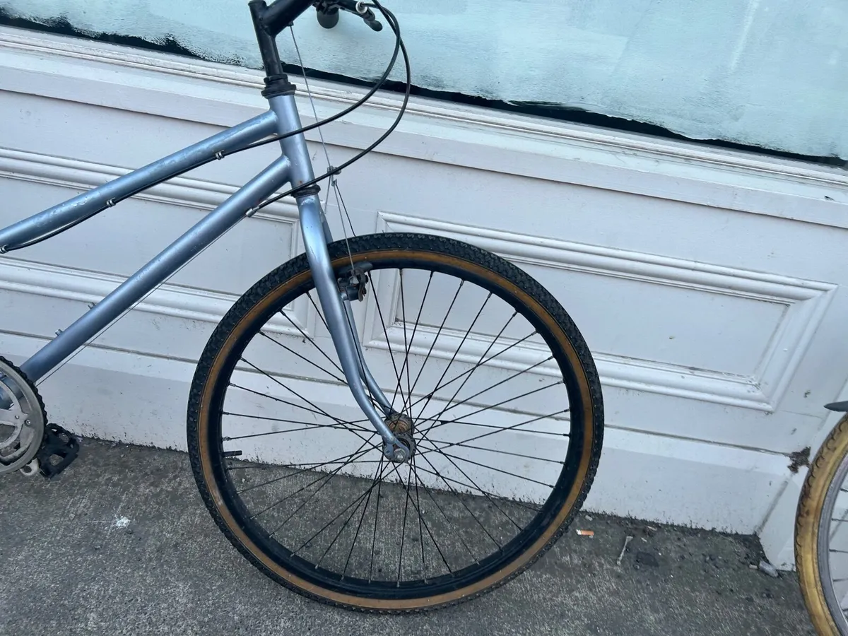 Ladies bike ❗️Open 7 days❗️ - Image 2