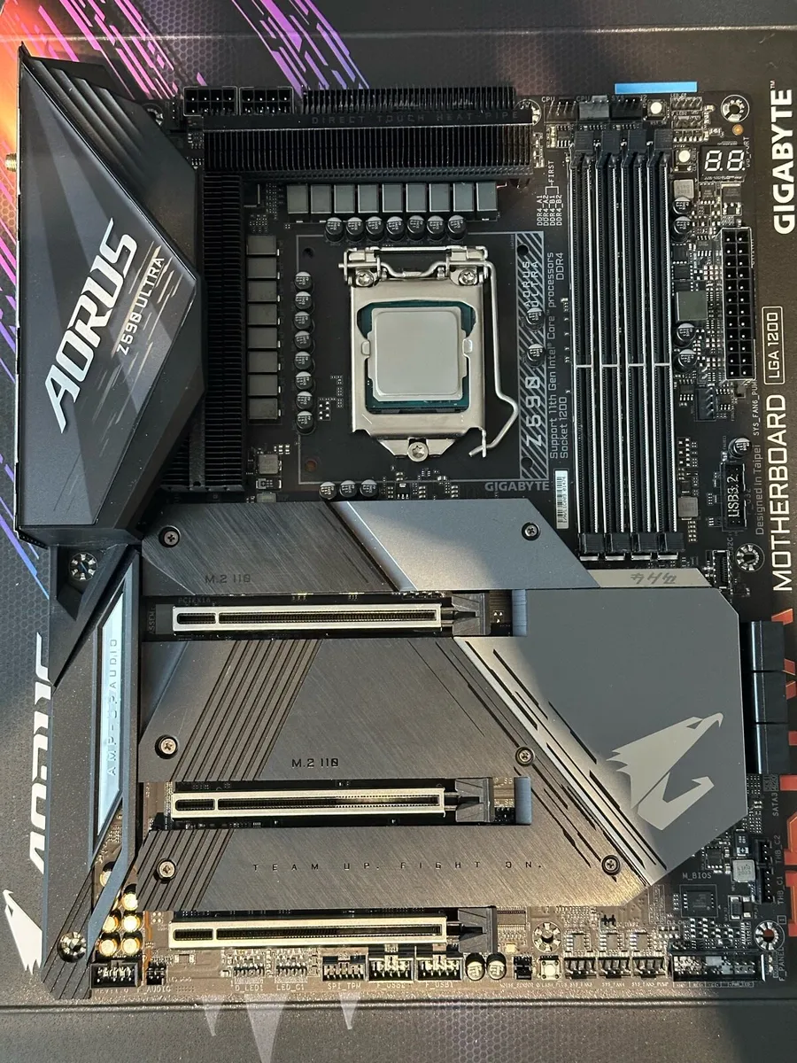 Motherboard + cpu - Image 1
