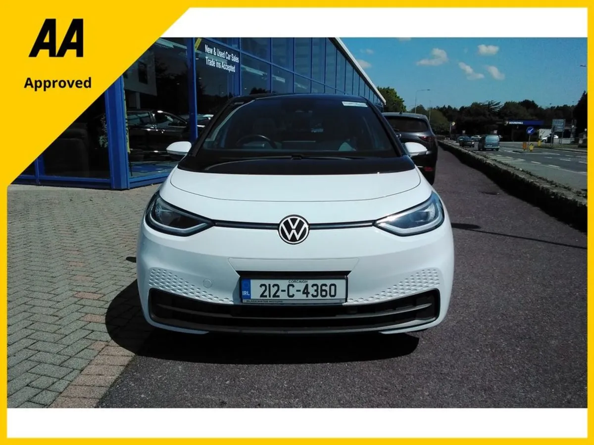 Volkswagen ID.3 PRO 107 KW Family 58kwh 145HP 5DR - Image 2