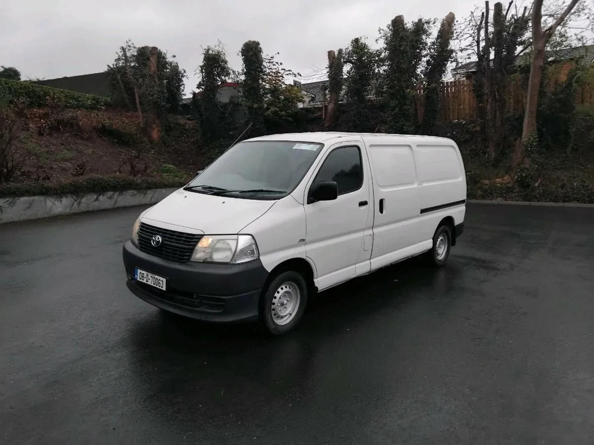 Low mileage 08 hiace test 18/02/26 tax 08/25 - Image 1