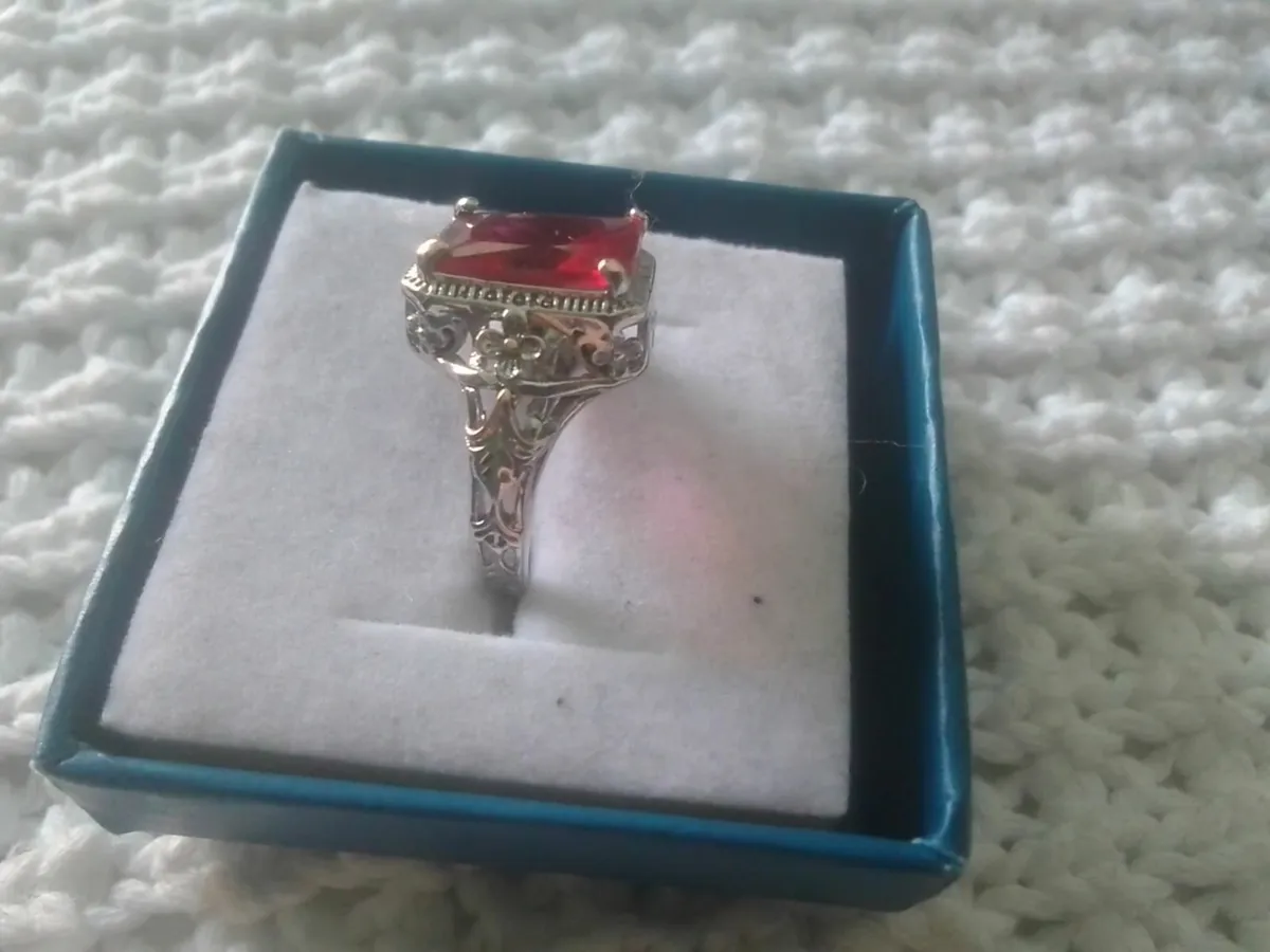 STERLING SILVER VINTAGE PINK ZIRCON RING SIZE O - Image 3