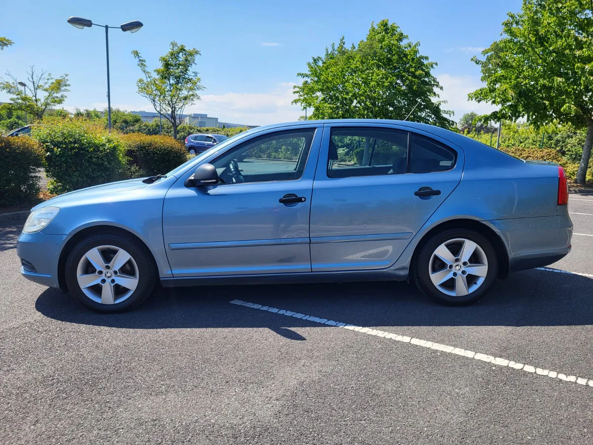 2011 SKODA OCTAVIA 1.6 TDI CR S LOW TAX - Image 3