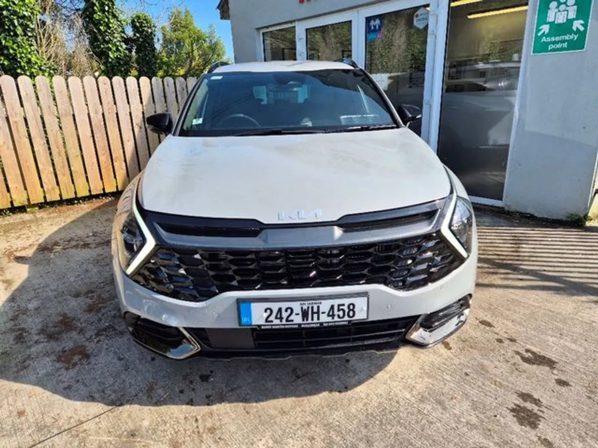 Kia Sportage HEV 1.6gdi Petrol Hybrib Limited Edi - Image 2