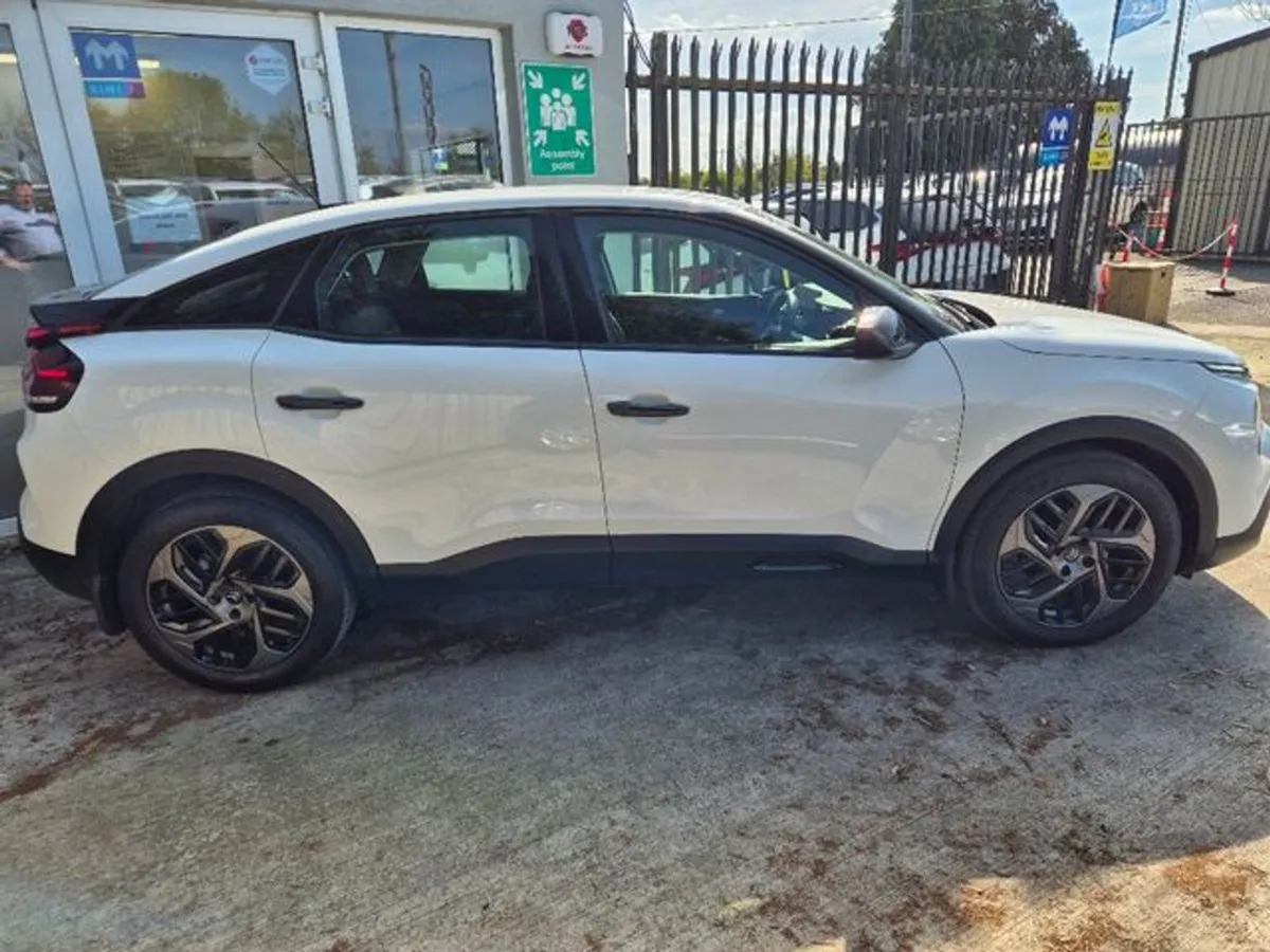 Citroen C4 Feel Puretech 100 My22 4DR - Image 4