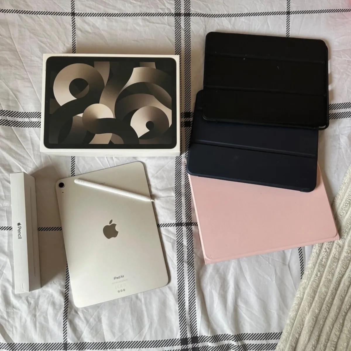 Apple iPad air 256gb with Apple Pencil 2nd gen - Image 2