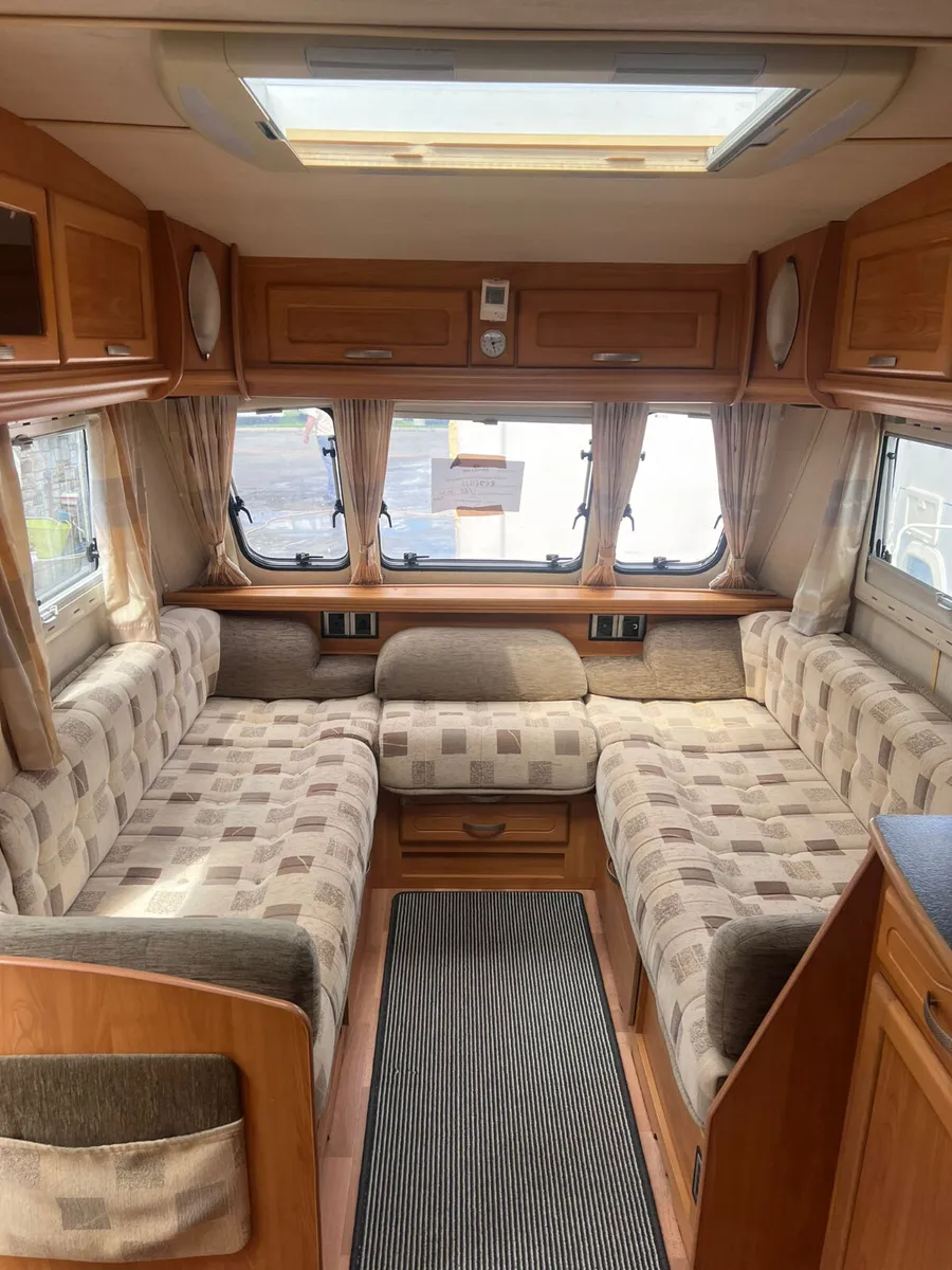 ✨BARGAIN FLEETWOOD COLCHESTER 4 BERTH FIXED BED✨ - Image 3