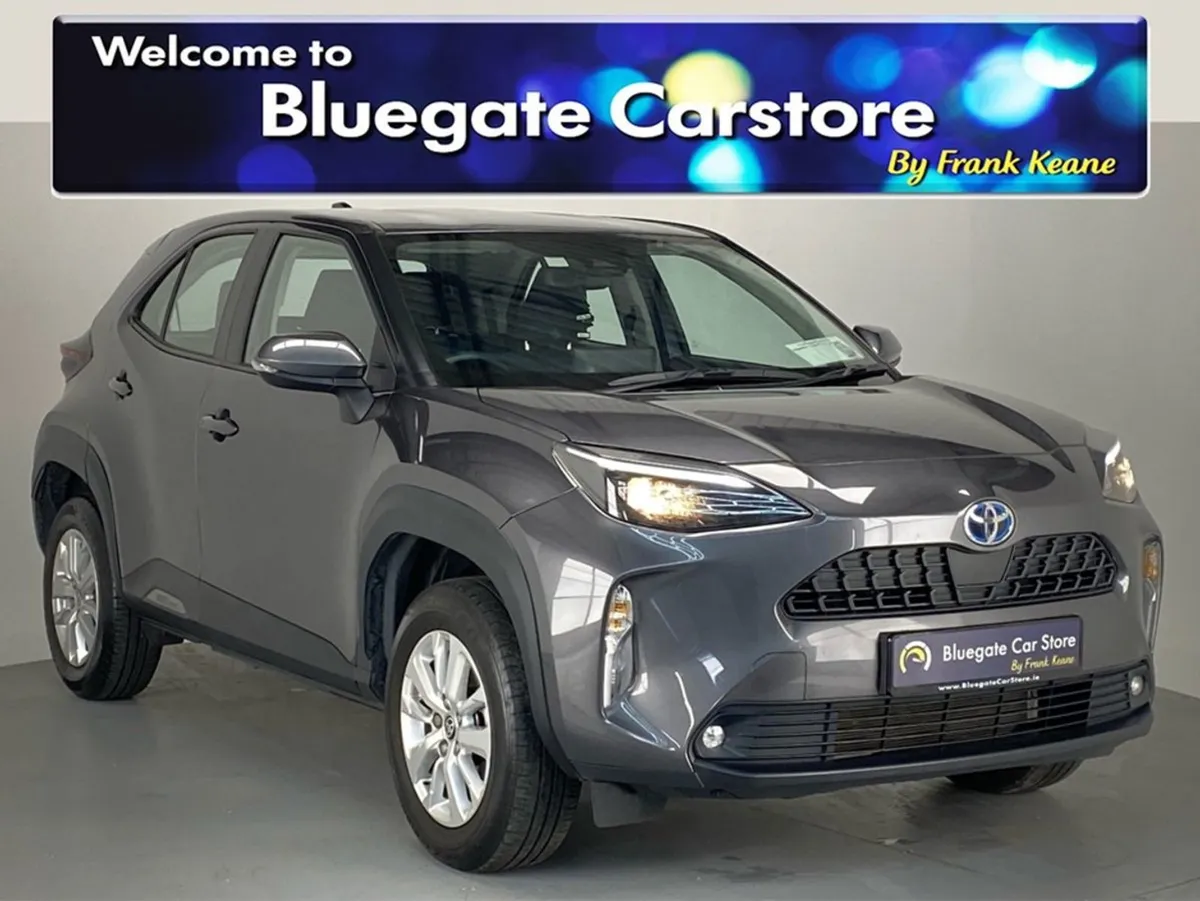 Toyota Yaris Cross CR Luna 4DR Auto multifunction - Image 1