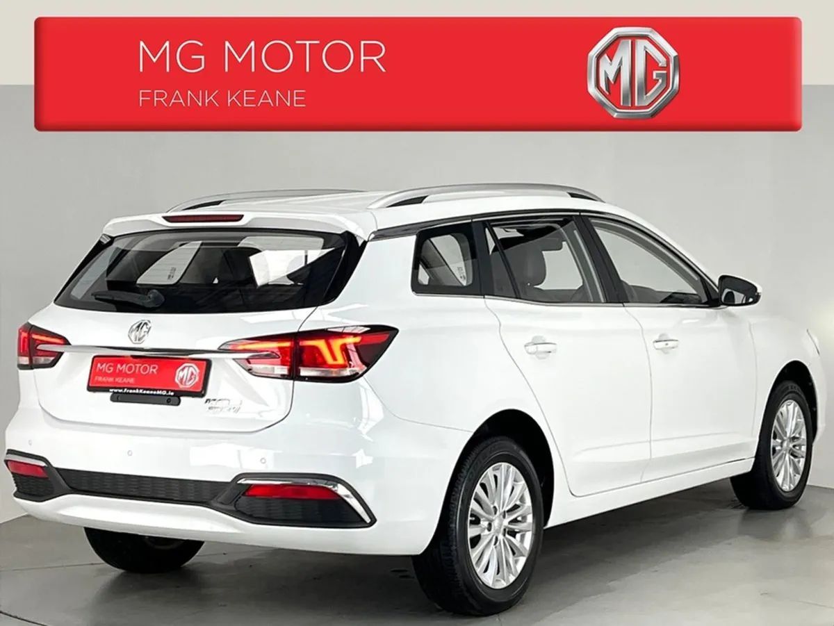 MG 5 Exclusive touch Screen Media Display satnav - Image 4