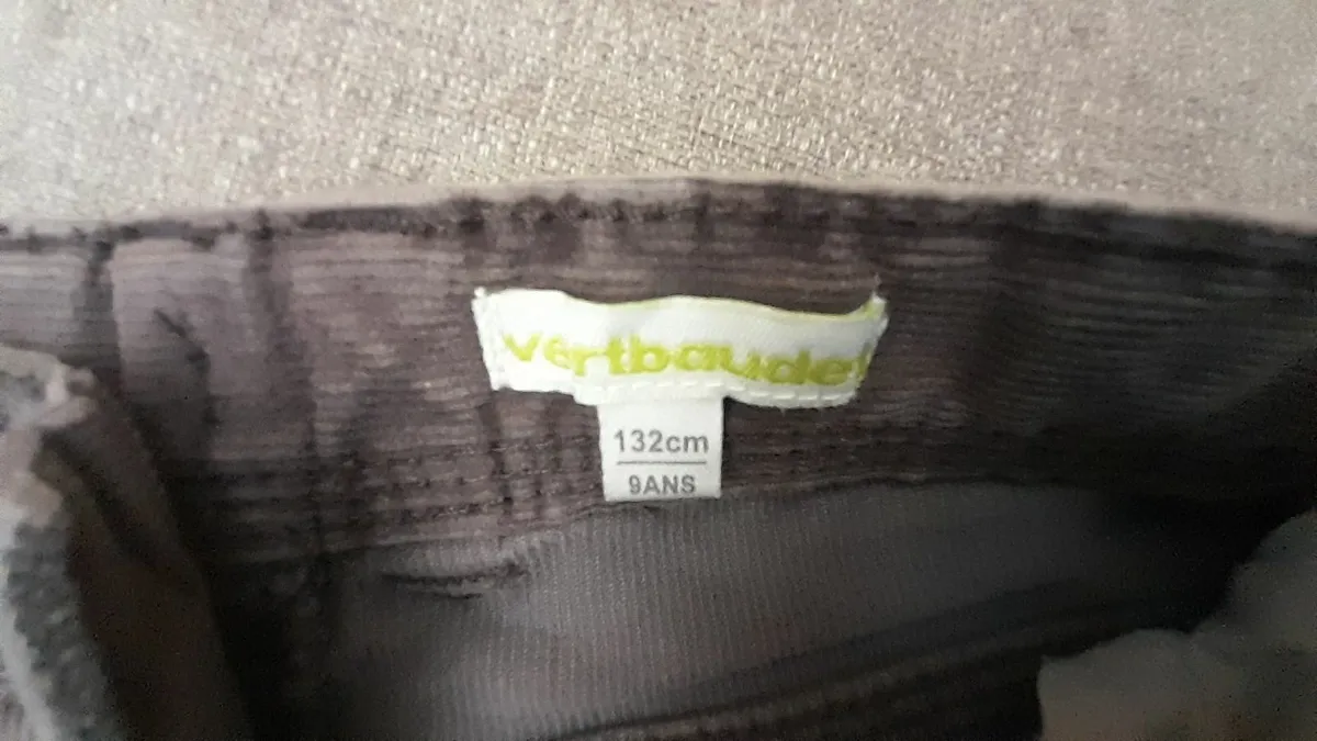 Vertbaudet corduroy trousers  9 yrs 134cm grey - Image 4