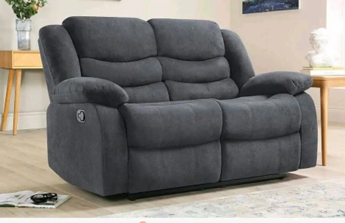 Roma 3/2 Leather Couch On Sale Month - Image 3