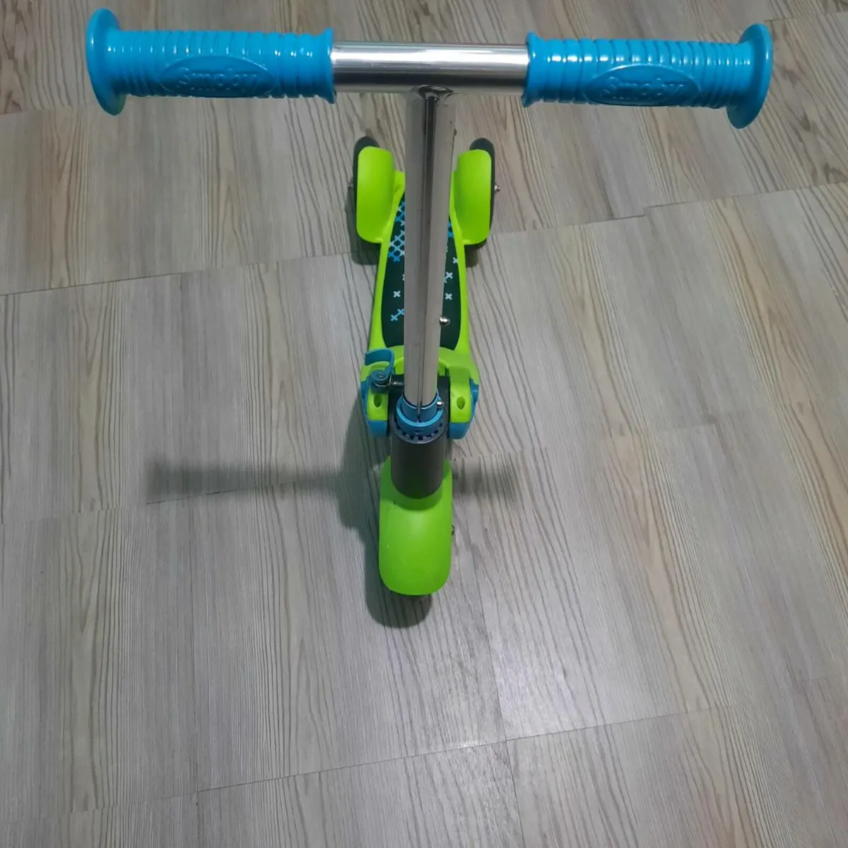 Smoby Reversible 2 In 1 Scooter - Image 2