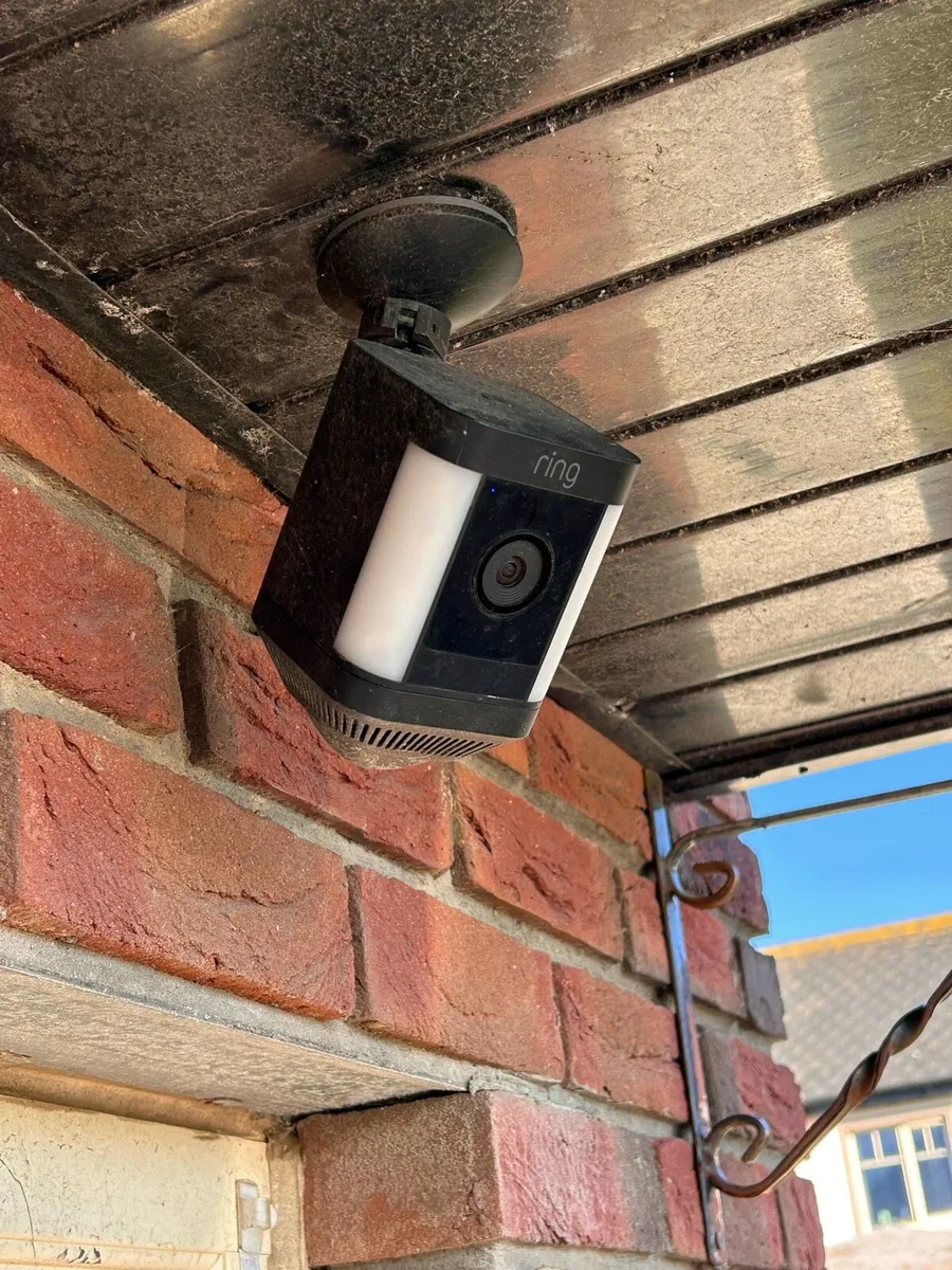Various Ring cameras (see the details for prices) - Image 3