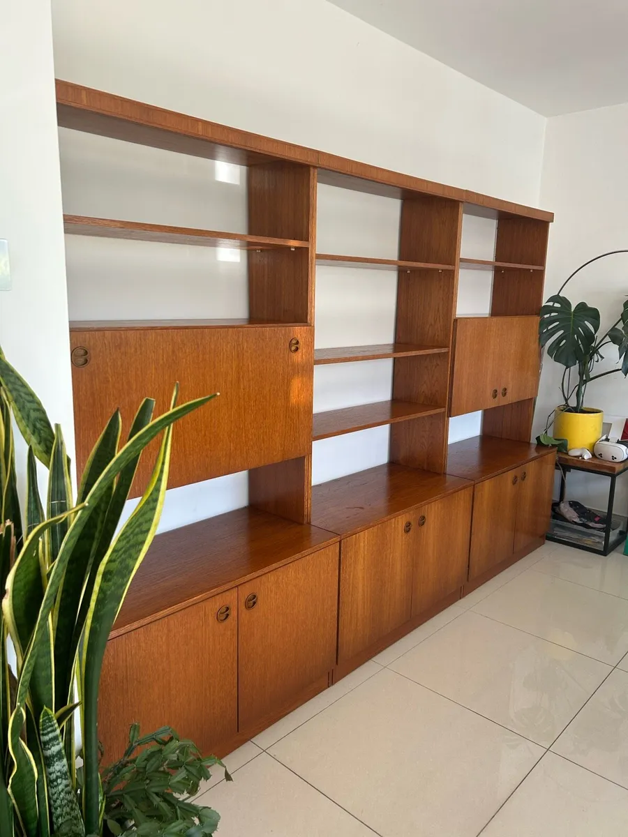 Mid century teak display cabinets x 3 - Image 3
