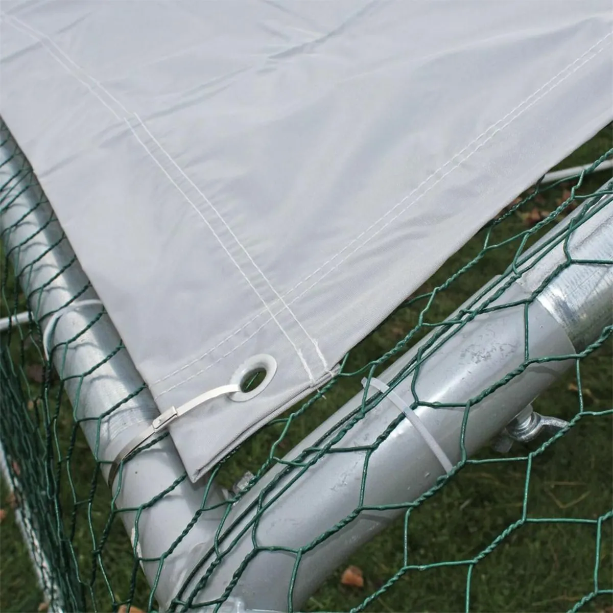 ENCLOSURE FOR PETS 6X3X2M AVIARY OR CHICKEN COOP - Image 4