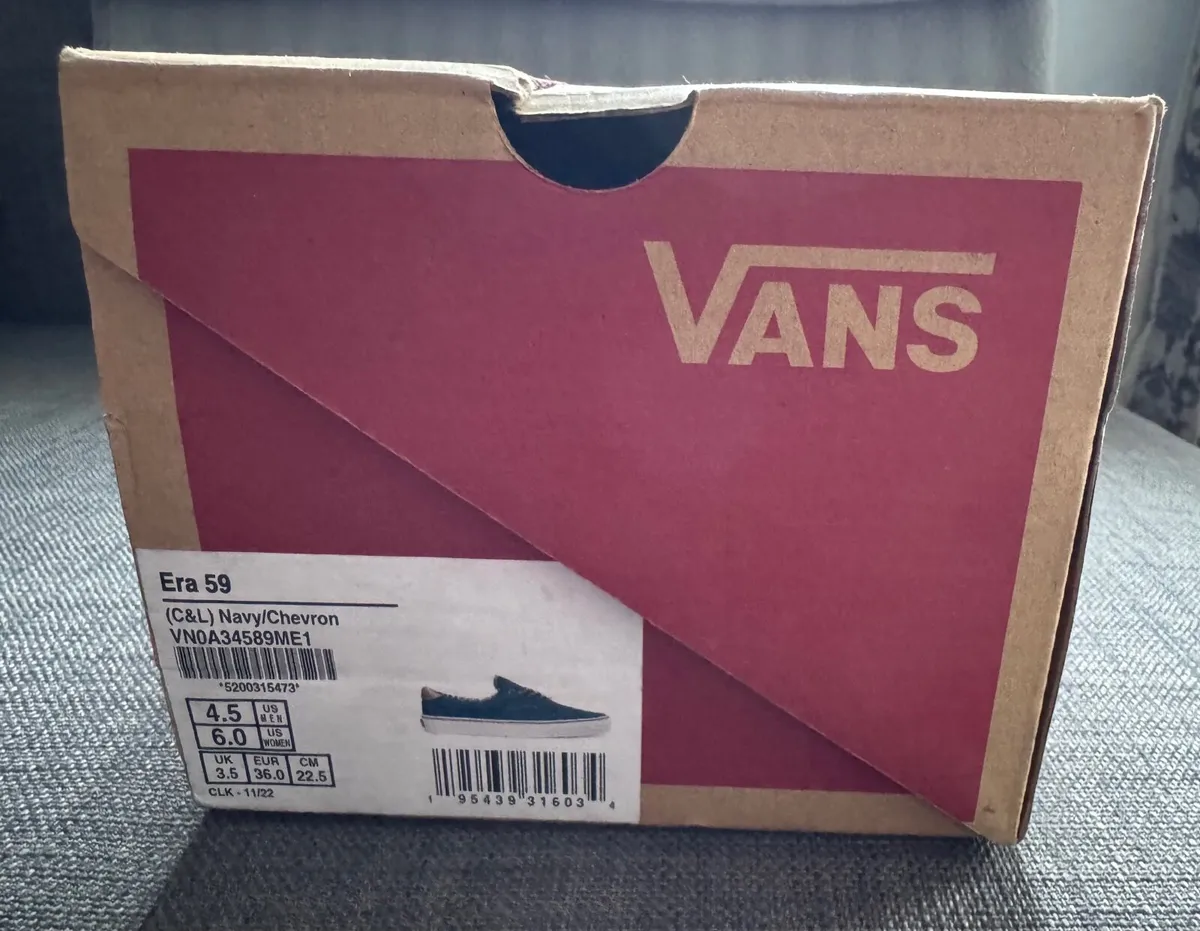 Vans sneakers size 3.5(36) - Image 1