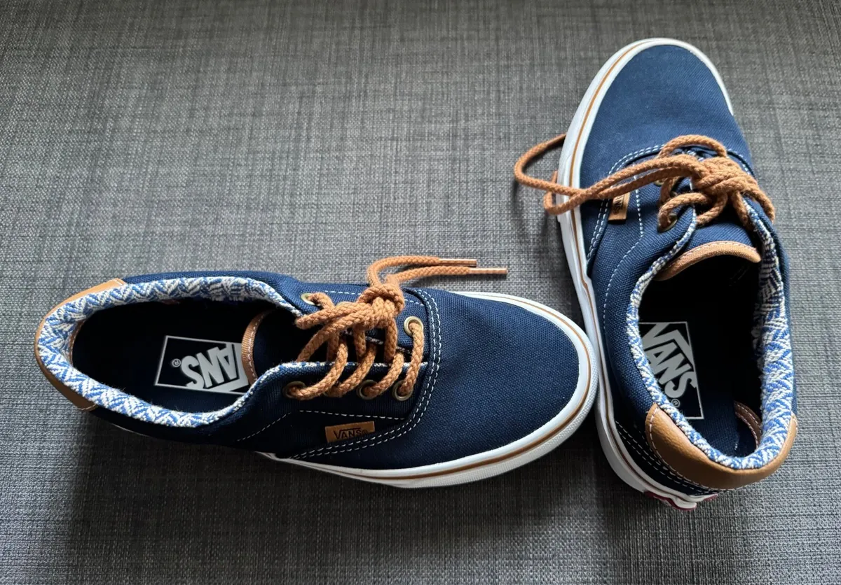 Vans sneakers size 3.5(36) - Image 4
