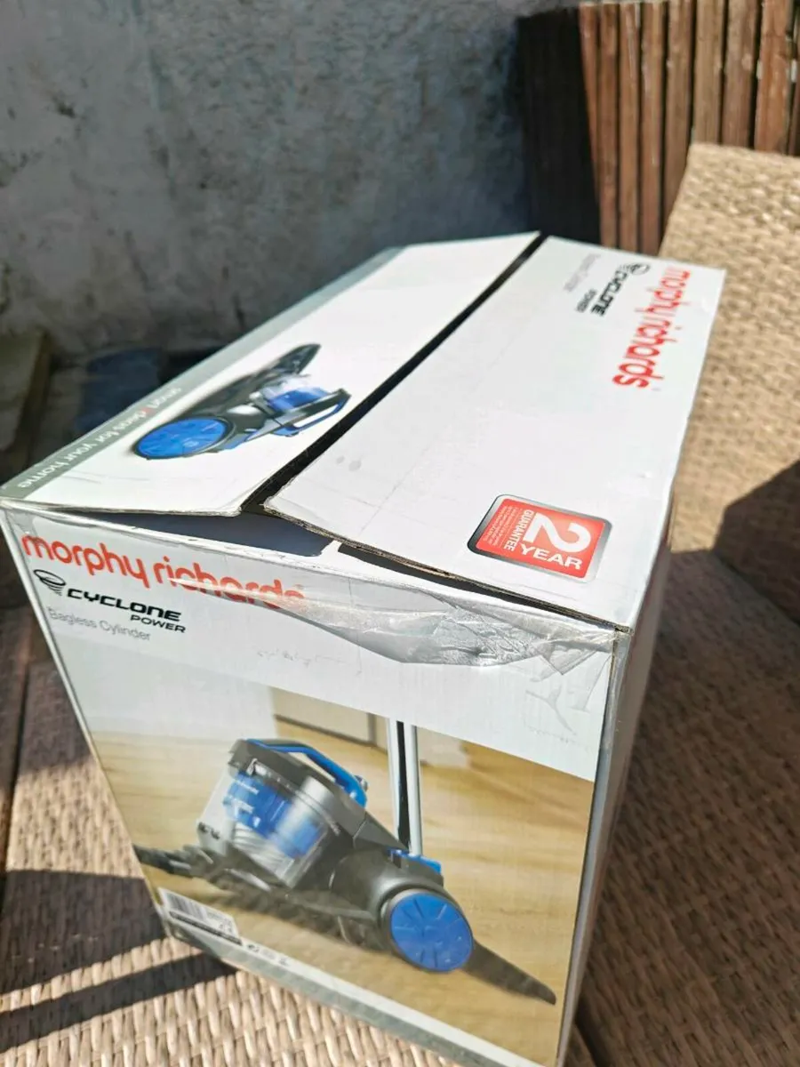 Morphy Richards Vacuum Cleaner - Image 4