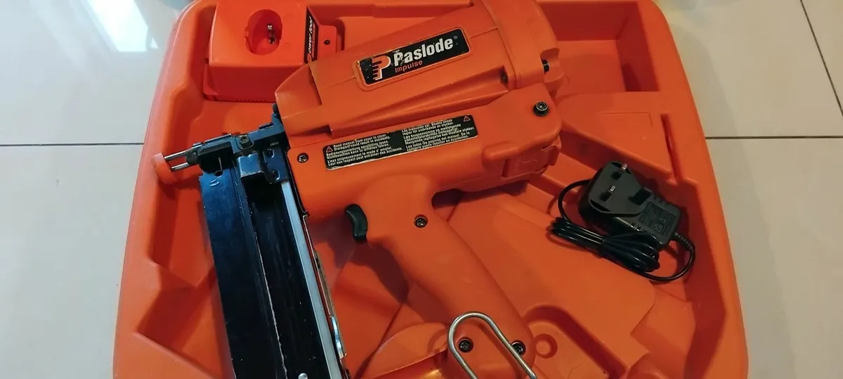 Paslode IM 250 II 2nd Fix "Fully Serviced" - Image 1