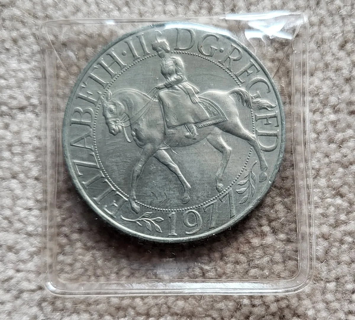 1977 Crown - Image 1