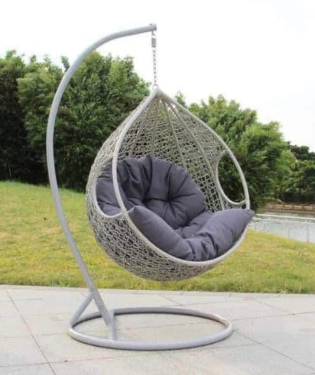 NEW RATTAN HANGING SWING EGG CHAIR - DELIVERY - Image 1