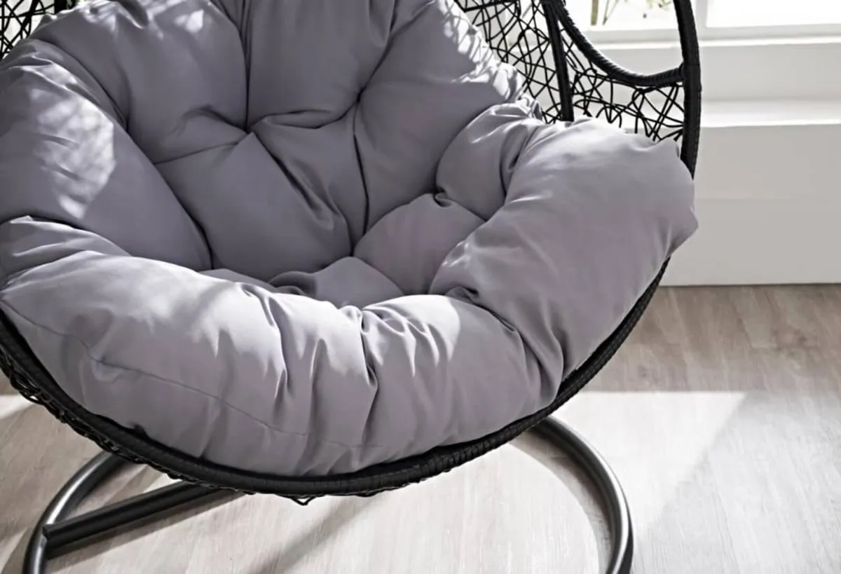 NEW RATTAN HANGING SWING EGG CHAIR - DELIVERY - Image 4