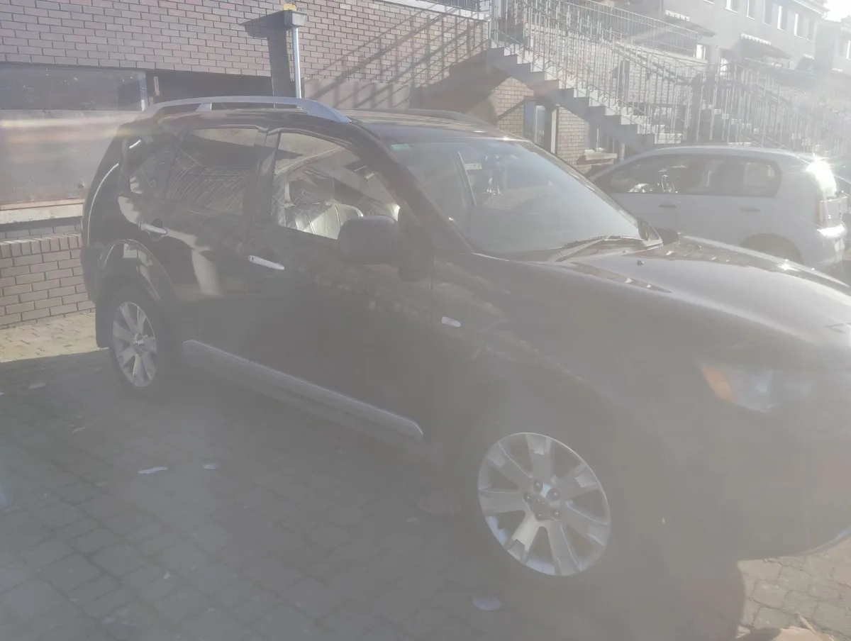 Mitsubishi Outlander 2008 - Image 4