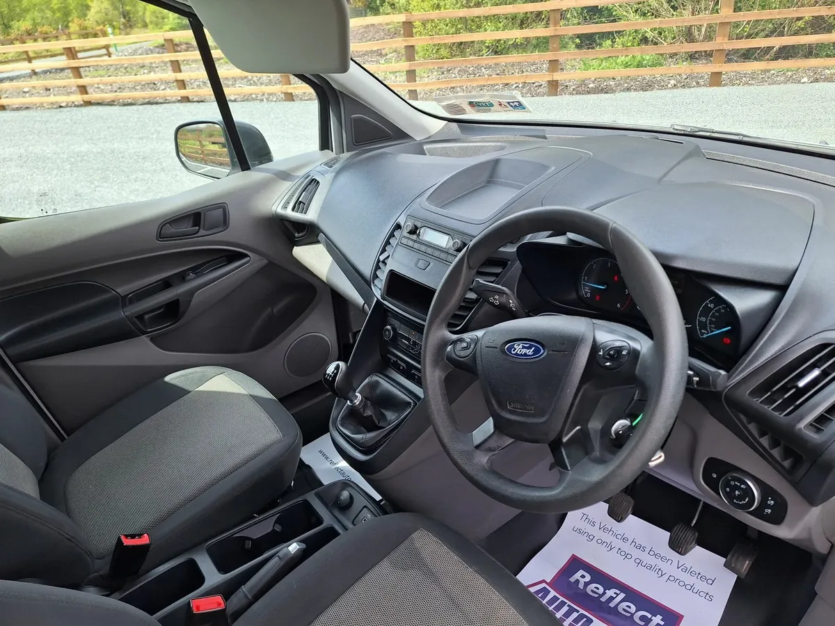 Ford Transit Connect 2021 - Image 4