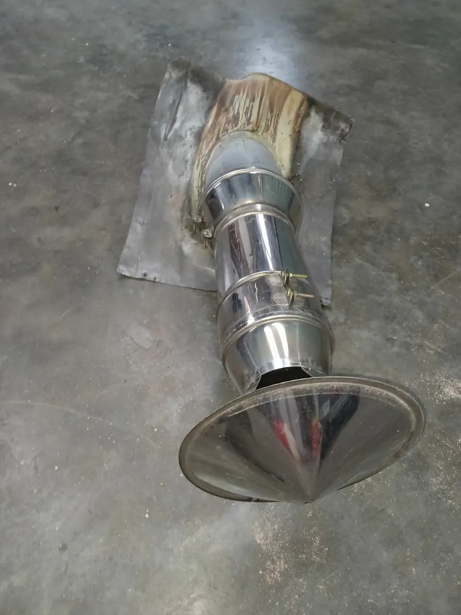 Boiler chimney, Cowl and LEAD FLASHING BASE - Image 3