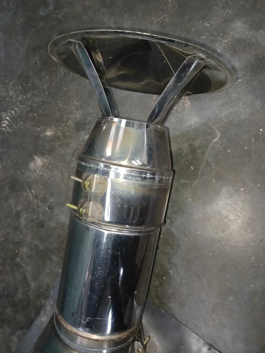 Boiler chimney, Cowl and LEAD FLASHING BASE - Image 2
