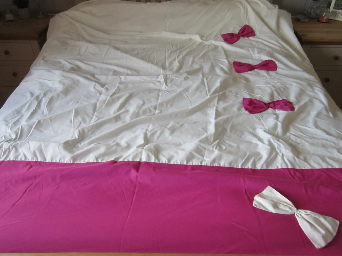 New - Duvet Cover & Pillowcovers Double - Image 1
