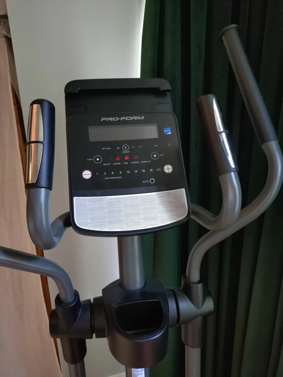 Elliptical machine - Image 4