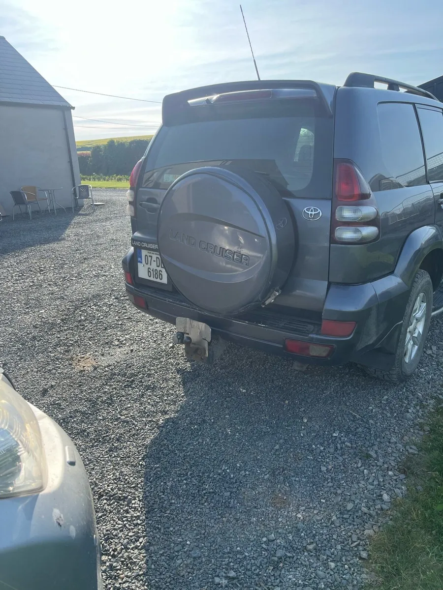Toyota Landcruiser - Image 4