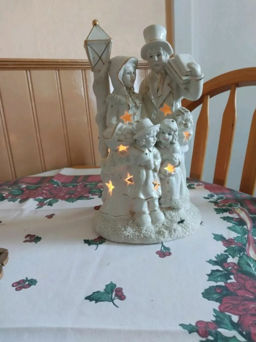Bisque porcelain tea light figure - Image 2