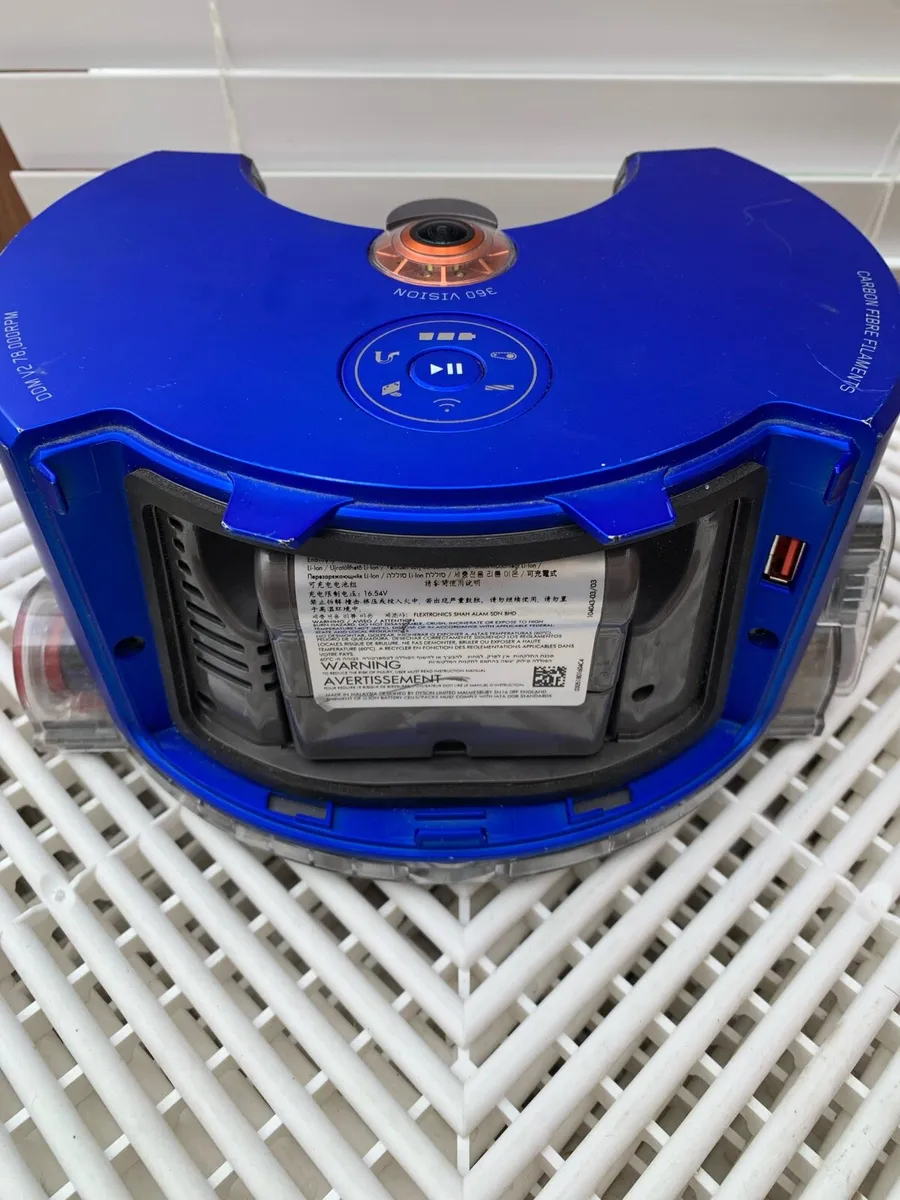 Dyson - Image 2