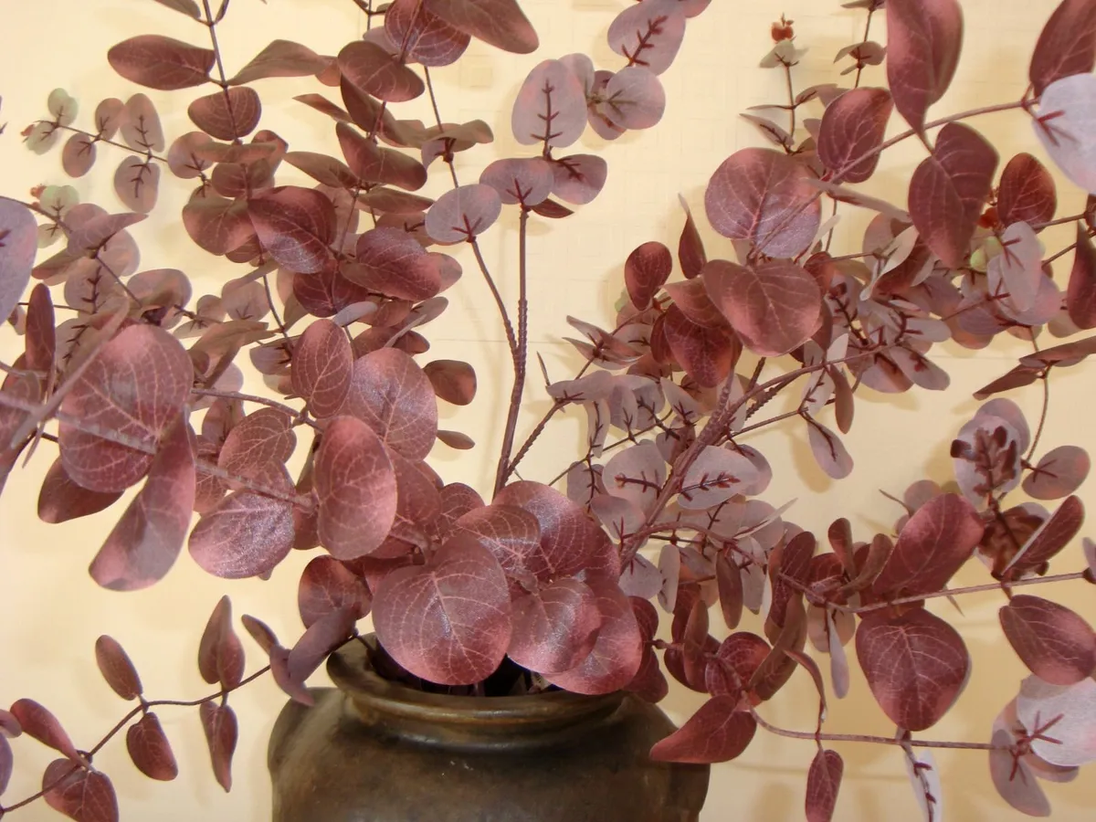 Artificial burgundy eucalyptus stems - NEW - Image 4