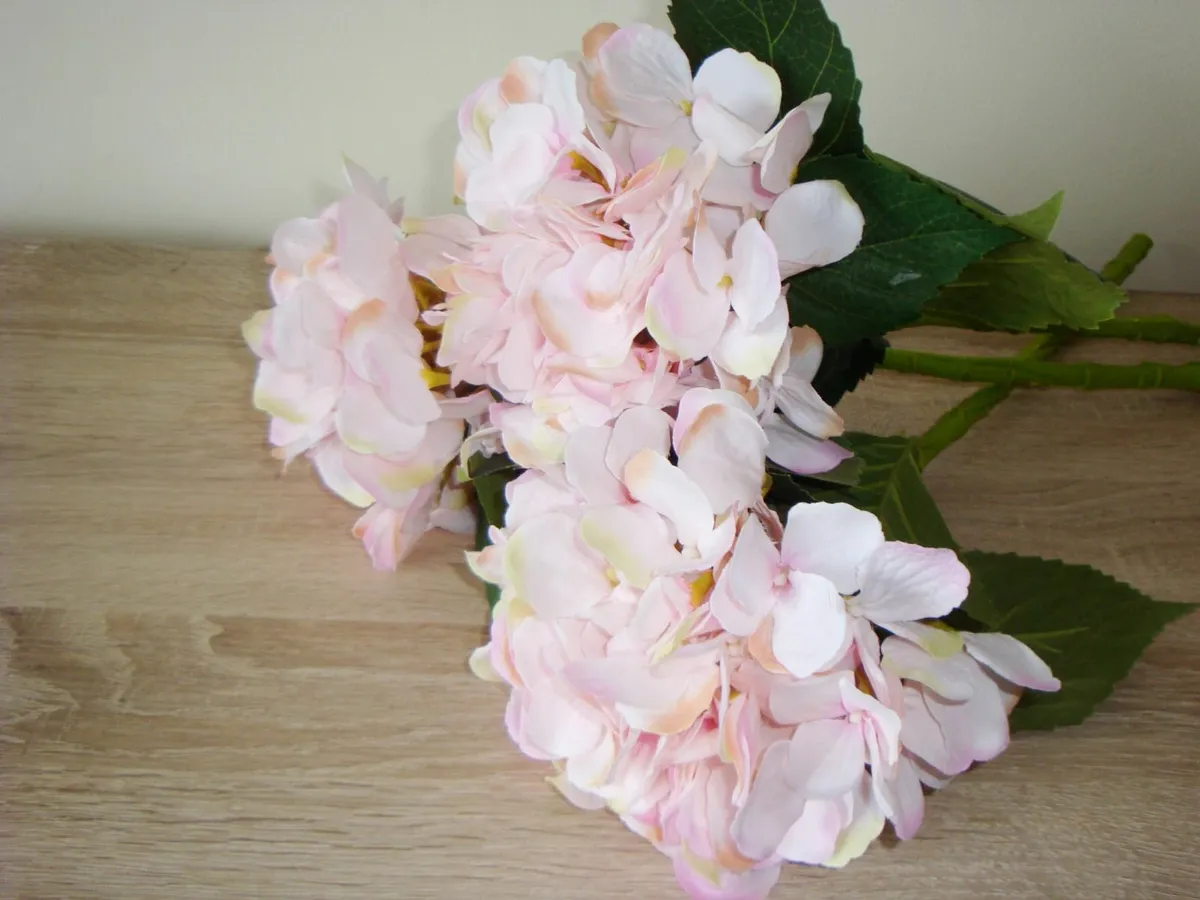 Three pink hydrangea stems - NEW - Image 3