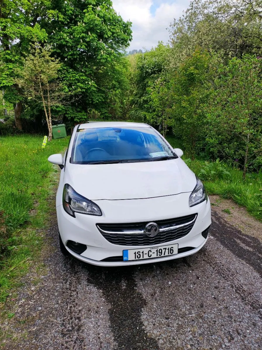 Macroom - Image 1