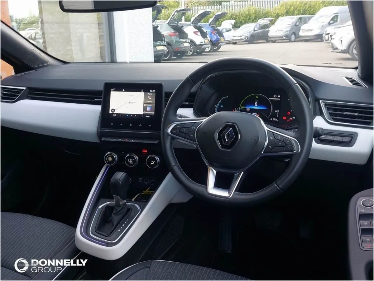 Renault Clio 1.6 E-tech Full Hybrid 145 Techno 5d - Image 4