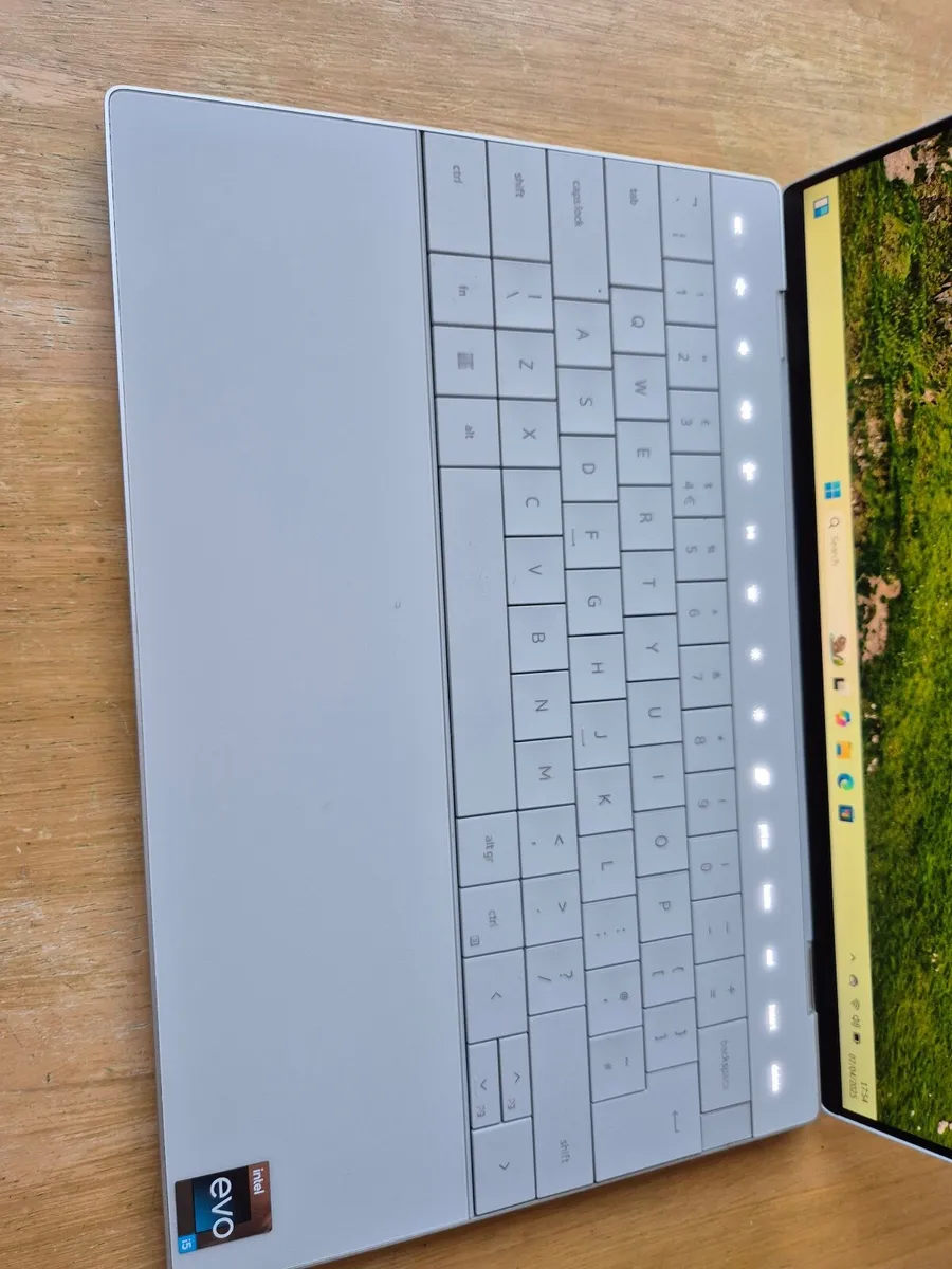 Loaded! Dell XPS Plus 9320 RAM 16GB - SSD 512GB - Image 2