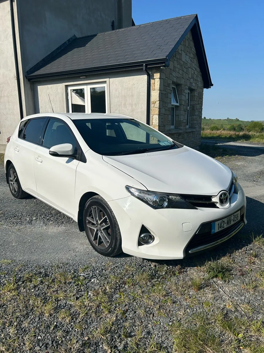 Toyota Auris 1.4 D4D - Image 1