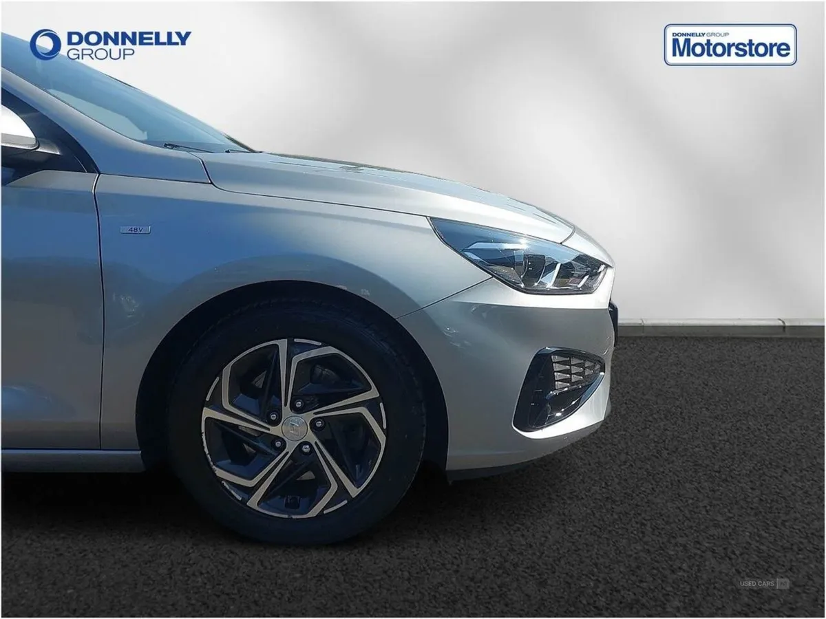 Hyundai i30 1.0t GDi SE Connect 5dr - Image 2
