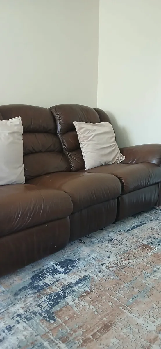 Sofa - Image 4