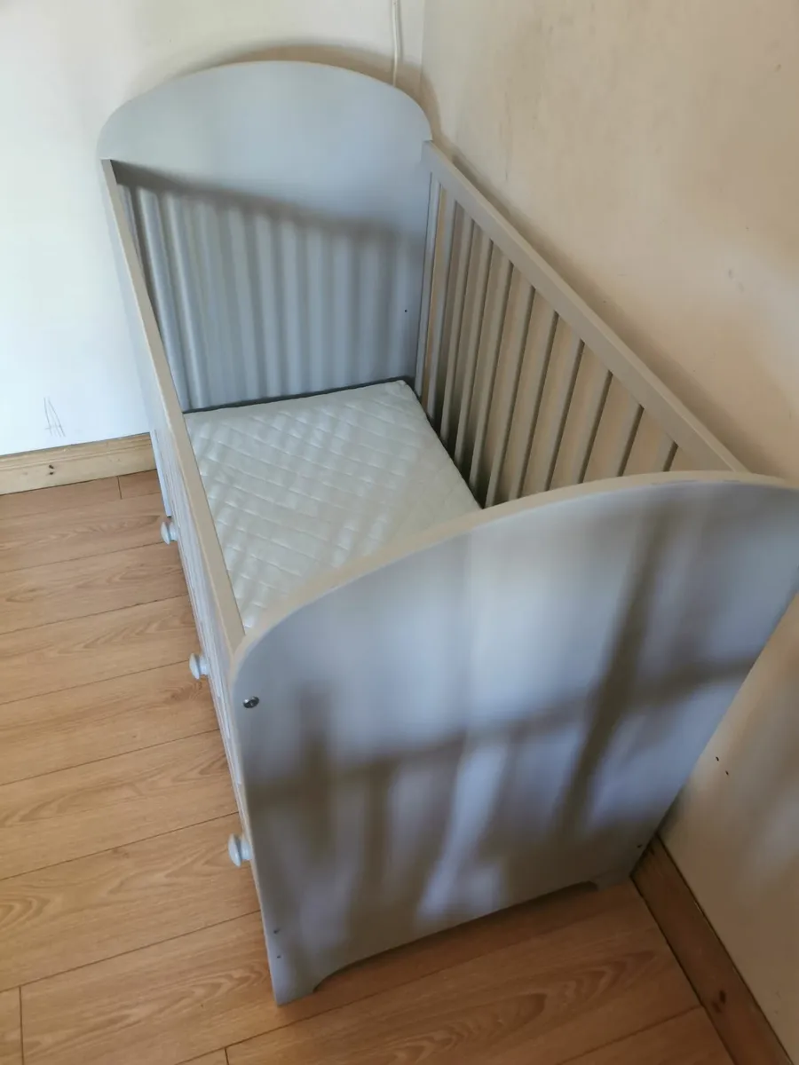 Quality Sturdy Cot with drawers+Luxury Mattress - Image 2