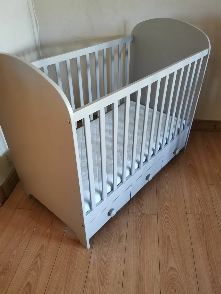 Quality Sturdy Cot with drawers+Luxury Mattress - Image 3